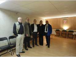 De gauche à droite, M. G. Cerf, M. Wolf, M. JF Baud Maire de Douvaine, Mme Bibloque Présidente CD Tir de Haute Savoie, M. H. Vitoux, Président de l'Arquebuse de Douvaine